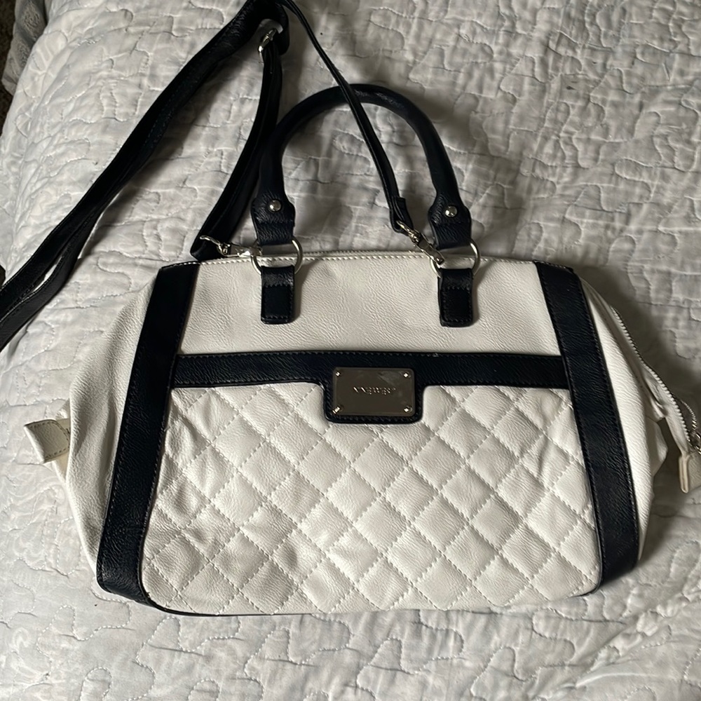 Womens white/black NineWest handbag with adjustable shoulder strap